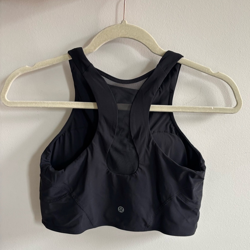 Lululemon Mesh Back Train Bra - Picture 2 of 4